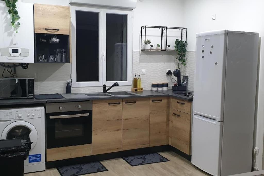 Les Suite Appartement A Chalon Sur Saone Exteriör bild